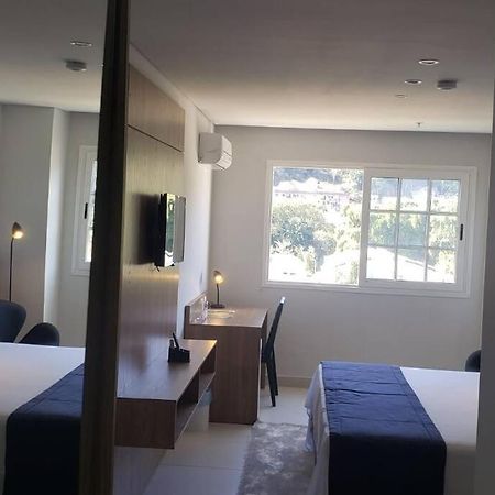 Suite Granja Brasil Alto Padrao Petrópolis エクステリア 写真