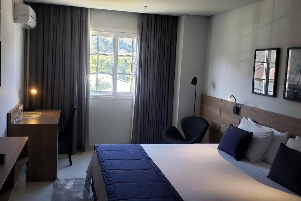 Suite Granja Brasil Alto Padrao Petrópolis エクステリア 写真